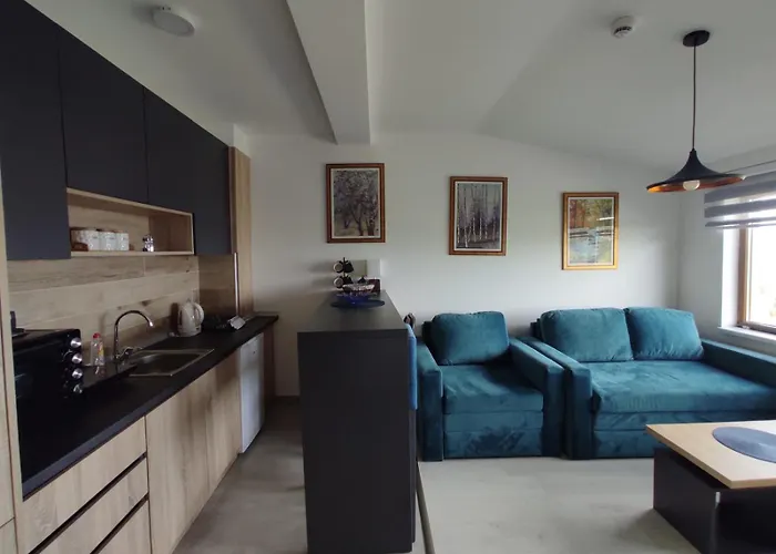 N99 Milmari Apartamento *